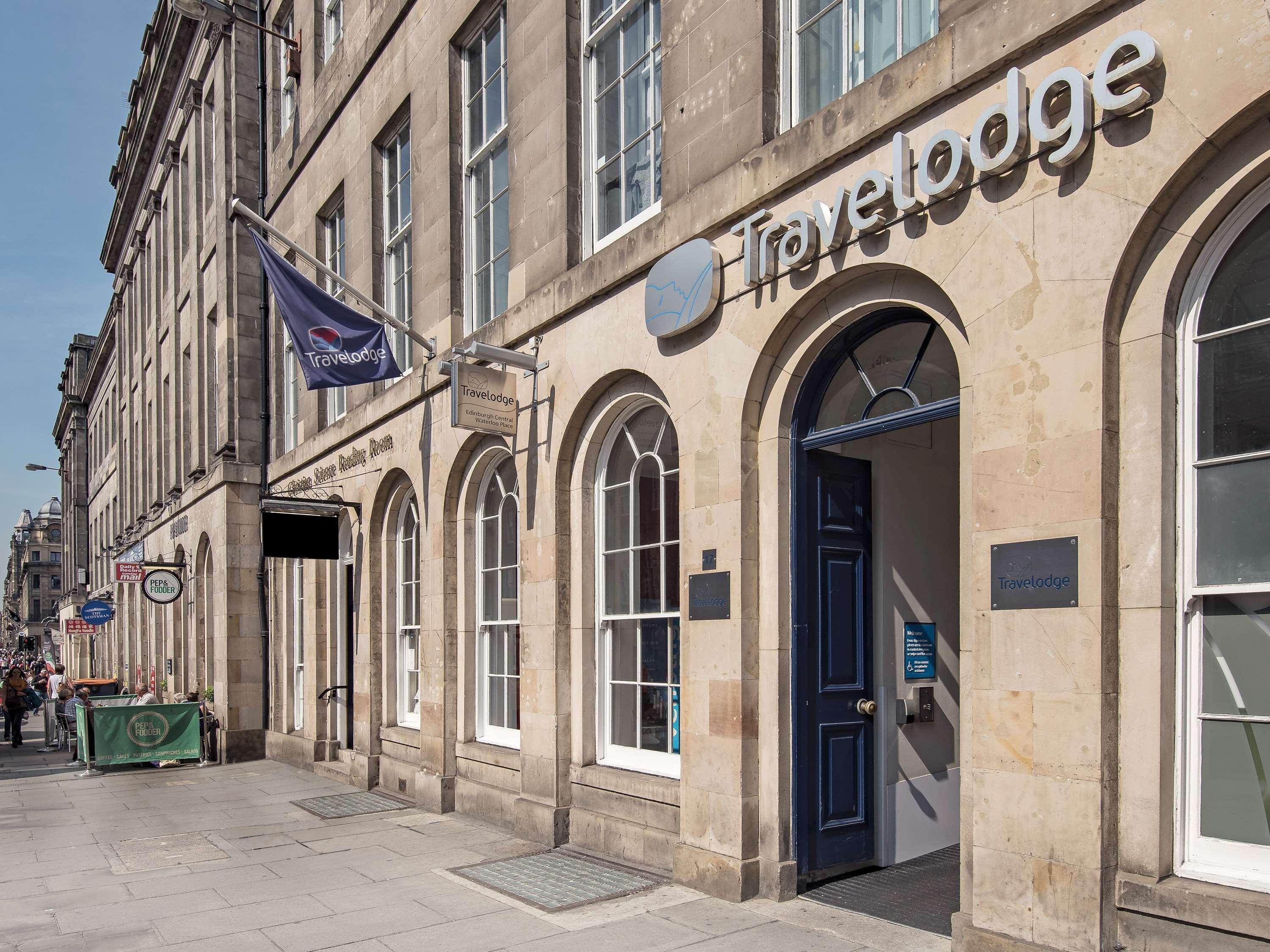 Travelodge Edinburgh Central Waterloo Place Экстерьер фото